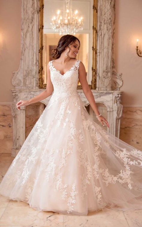 Now & Forever: The Fall 2018 Stella York Wedding Dress Collection - Pretty Happy Love - Wedding Blog | Essense Designs Wedding Dresses Stella York Wedding Dress, Pearl Beading, Silver Embroidery, Illusion Tulle, Stella York, Top Wedding Dresses, A Wedding Dress, Lattice Pattern, Mod Wedding