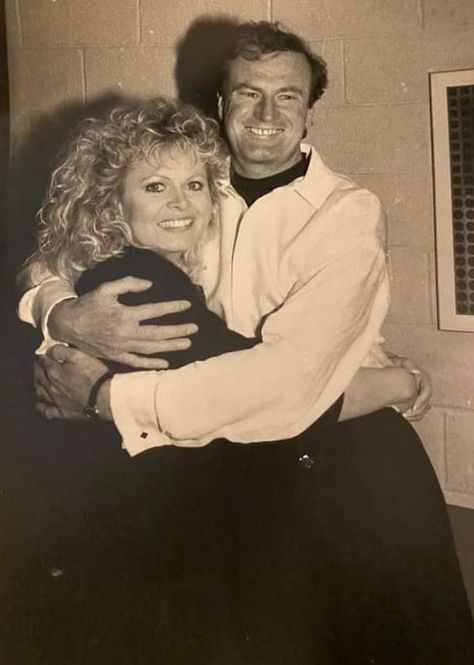 Peter Allen and Sally Struthers in 1985. Meredith Baxter, Sally Struthers, Peter Allen, Alan Thicke, Cindy Williams, Robert Englund, Kareem Abdul Jabbar, Glenn Close, Farrah Fawcett