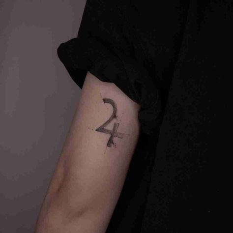 Jupiter symbol tattoo by @benz.tattoodesign Jupiter Sign Tattoo, Jupiter God Tattoo, Jupiter Tattoo Sagittarius, Jupiter Symbol Tattoo, Jupiter Glyph, Drops Of Jupiter Tattoo, Nyx Tattoo, Jupiter Tattoo, Jupiter Symbol