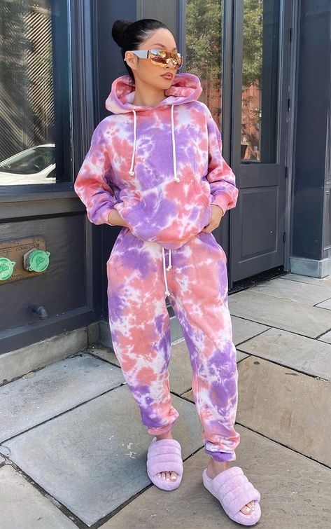 Multi Tie Dye Sweat Joggers Tie Dye Sweats, Hoodie Pants, Tomboy Style Outfits, Tie Dye Long Sleeve, Activewear Sets, Streetwear Fashion Women, Tomboy Fashion, Teenage Fashion Outfits, Swag Outfits