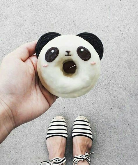 Panda Birthday Party Decorations, Panda Donut, Theme Snack, Panda Cookies, Panda Birthday Party, Panda Birthday, Panda Party, Cute Food, Birthday Party Decorations