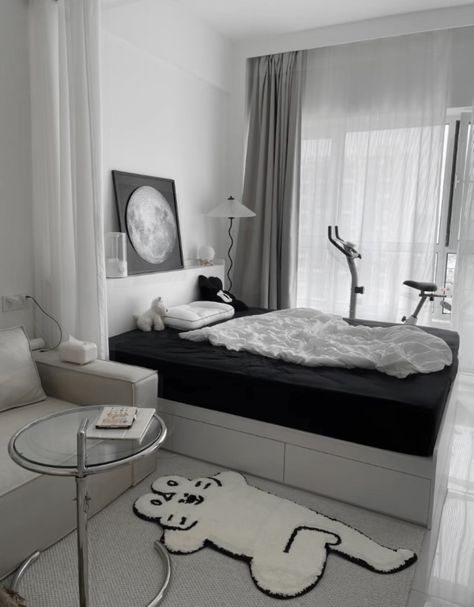 Aesthetic Black And White Room Ideas, Monochrome Bedroom Aesthetic, Room Ideas Aesthetic Black And White, Black And White Bedroom Ideas Aesthetic, Bedroom Design Black And White, Acubi Bedroom, Black And White Room Ideas, Black And White Aesthetic Room, Scale Aesthetic