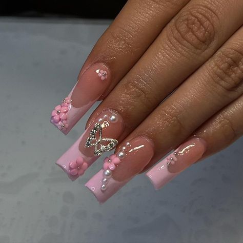 Trendy Birthday Nails Acrylic, Nail Inspo Designs, Birthday Nails Pink, Quinceanera Nails, Tree Nail Art, Dot Nail Designs, Hippie Nails, Long Acrylic Nail Designs, Tree Nails