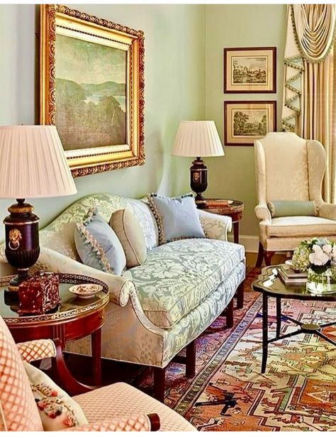 Traditional Living Room Furniture, Glamorous Living Room, Traditional Living, Traditional Living Room, Furniture Arrangement, Formal Living Rooms, My New Room, Living Room Inspiration, Traditional Decor