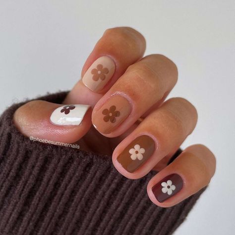 Brown Nails Spring, Fall Inspired Gel Manicure, Nail Art Designs September, Cute Simple Fall Nails Short Almond, Fall Nails 2024 September, Fall Gelish Nails, Cute Fall Gel Nails Short, Fall Nails Natural Nail Short, Fall Nails For November