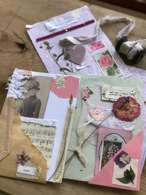 A Junk Journal - for the keepsakes you simply cannot ever part with Keepsake Journal Ideas, Junk Scrapbook, Stuffed Envelopes, Journal Collection, Embellishment Ideas, Scrap Books, Music Journal, Art Therapy Projects, Journal Making