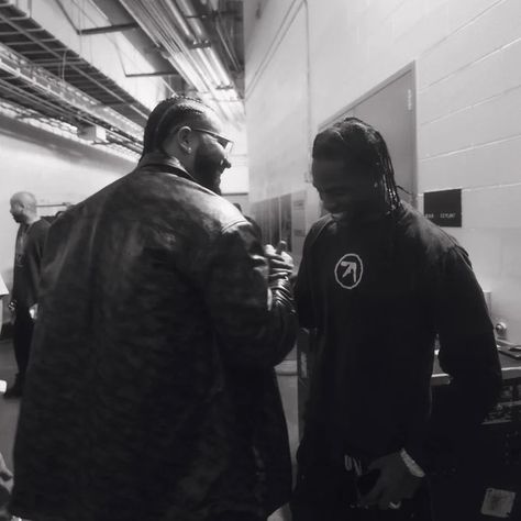 Drake And Travis Scott, Her Playlist, Travis Scott Aesthetic, Drake Travis Scott, Drizzy Drake, Travis Scott Wallpapers, Rap Aesthetic, Cactus Jack, Black And White Aesthetic