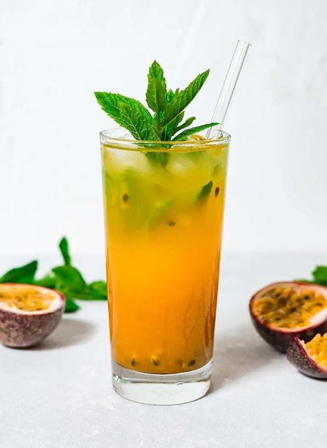 Passion Fruit Mojito Mocktail Recipe | Easy Virgin Mojito | Mocktail.net Mocktail Recipe Easy, Homemade Orange Juice, Fruit Mojito, Orange Juice Cocktails, Charcuterie Picnic, Passion Fruit Mojito, Orange Juice Smoothie, Orange Juice Recipes, Orange Juice Drinks