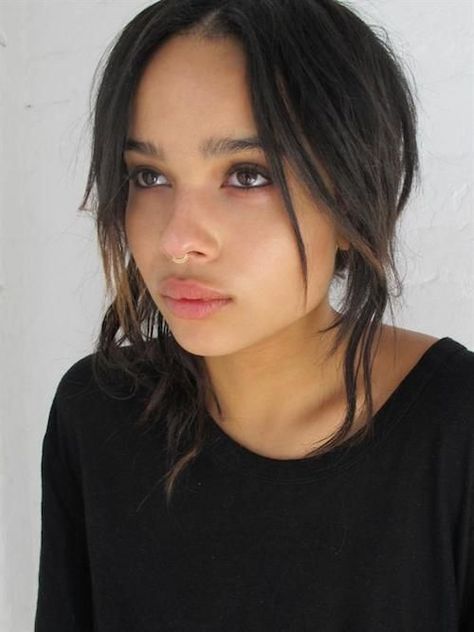 Zoe Kravitz as Lily - Boundary Crossed by Melissa F. Olson Zoey Kravitz, Bijoux Piercing Septum, Zoe Kravitz Style, Zoe Isabella Kravitz, Estilo Kylie Jenner, Face Piercings, Lisa Bonet, Cute Piercings, Zoe Kravitz