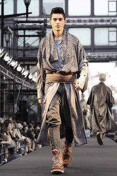 japanese contemporary clothing design - Buscar con Google Bmw R100, Modern Kimono, Male Kimono, Mad Max, Fantasy Fashion, Inspiration Mode, Fashion Mode, Character Outfits, Mode Inspiration