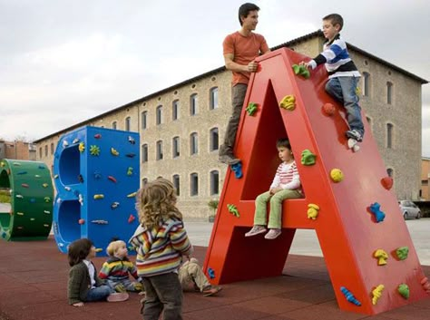 climbing wall letters Backyard Water Parks, Playgrounds Architecture, Cool Playgrounds, Garden Tool Rack, Urban Playground, Bubble House, Flat Files, Kindergarten Design, Art Studio Design