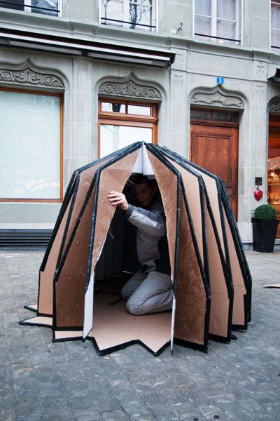 xpace: cardboard shelters Homeless Shelter Architecture, Mobile Structure, Survival Tattoo, Portable Shelter, Paper Architecture, Shelter Design, College Survival, Emergency Shelter, Cardboard House