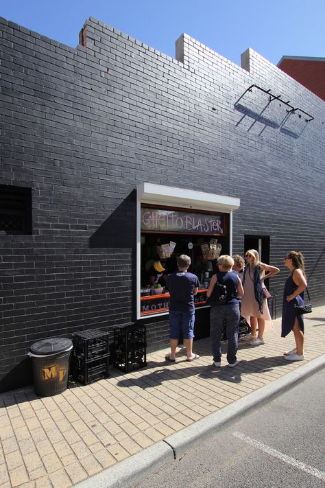 Ghetto Blaster 'hole in the wall coffee shop' in Fremantle - Photographed by NOMA* Hole In A Wall Cafe, Hole In The Wall Coffee Shop, Hole In The Wall Cafe, Mini Cafeteria, Hole In Wall, Baker Shop, Bagel Shop, Hole In The Wall, Cafe Shop Design