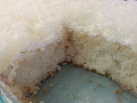 Moist Coconut Cake Recipe, Cloud Cake Recipe, Coconut Cloud, Coco Lopez, Cloud Cake, Coconut Cake Recipe, Cake Easy, A Piece Of Cake, Coconut Recipes