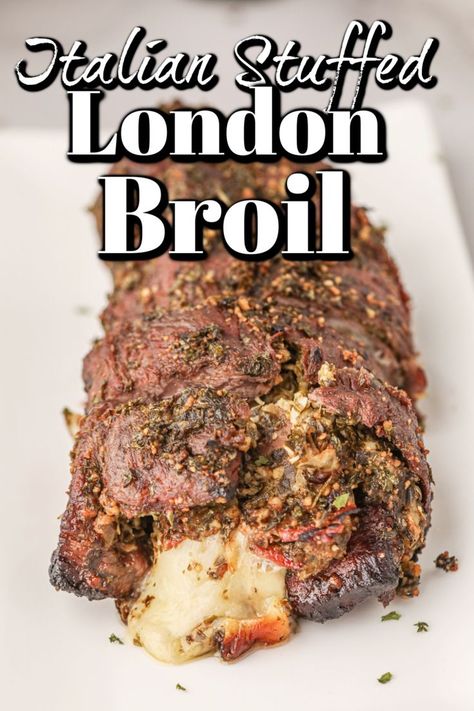 Here is a fantastic recipe using flank steak. The flank steak pinwheels or Italian Stuffed London Broil produces an amazingly tender stuffed steak. Inside the roll is thinly sliced prosciutto and ooey gooey provolone cheese. Flank Steak Pinwheels, Stuffed Steak, Baked Brisket, Steak Pinwheels, London Broil Recipes, Backyard Dinner, London Broil, Green Pesto, Weekday Dinner