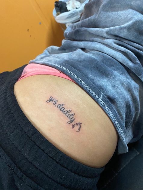 Foreign Language Tattoos, Language Tattoos, Bum Tattoo Women, Front Thigh Tattoos, Cute Thigh Tattoos, Bum Tattoo, Tattoo For Boyfriend, Private Tattoos, Cute Couple Tattoos