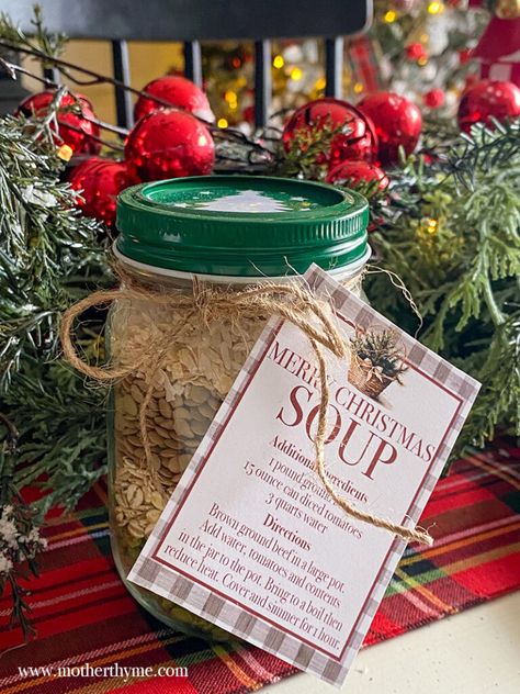 5 Christmas Gift in a Jar Ideas + Free Printable Tags! – Mother Thyme Mother Thyme Christmas Crafts, Mother Thyme Printables, Soup Mix In A Jar Gift, Gift In A Jar Ideas, Mason Jar Gift Tags, Mason Jar Soup, Christmas Jar Gifts, Soup Gifts, Long Grain White Rice