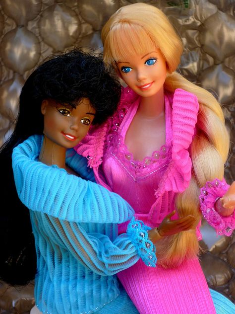 Barbie and Christie Beauty Secret era SuperStar | Flickr - Photo Sharing! 90 Barbie, Christie Barbie, 70s Dolls, Barbie Stickers, Barbie Nostalgia, Barbie Photos, Barbie 80s, Retro Barbie, 70s Toys