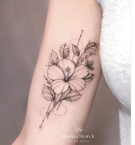 Hibiscus Flower Tattoos, Hibiscus Tattoo, Chic Tattoo, Tattoo For Son, Tattoos For Black Skin, Flower Tattoo Sleeve, Shoulder Tattoos For Women, Line Art Tattoos, Dainty Tattoos