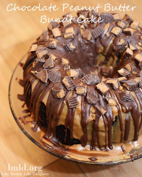 This delicious chocolate peanut butter bundt cake is perfect for a birthday, celebration or any occasion! Who doesn't love chocolate and peanut butter Chocolate Peanut Butter Bundt Cake, Peanut Butter Bundt Cake, Butter Bundt Cake, Deserts Recipes, Chocolate Bundt, Swirl Cake, Chocolate And Peanut Butter, Chocolate Bundt Cake, Peanut Butter Desserts