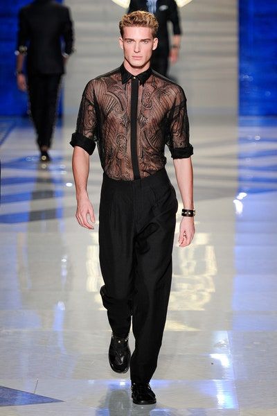 Versace Spring 2012 Menswear Collection - Vogue Transparent Shirt Outfit, Men Formal Outfit, Embroidery Shirt Men, Versace Spring, 70s Inspired Fashion, Chiffon Fashion, Formal Outfits, Men Formal, Mood Board Fashion