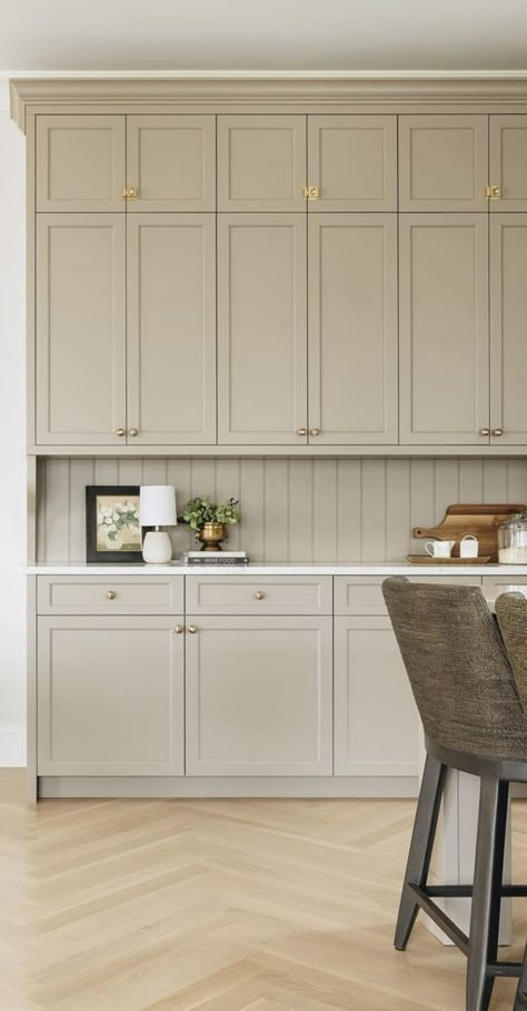 Earthy Tone Kitchen Cabinets, Green Taupe Kitchen Cabinets, Kitchen Design Beige Cabinets, Kitchen Side Cabinet Ideas, Kitchen Cabinet Color Ideas Neutral, Pashmina Benjamin Moore Cabinets, Muted Sage Kitchen Cabinets, Almond Beige Kitchen, Kitchen Without Cupboards