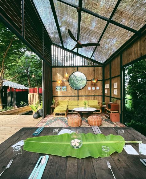 Ayurvedic Breakfast, Communal Area, Key Deer, Depoe Bay, Vegan Guide, Communal Table, Plant Based Breakfast, Hotel Branding, Animal Sanctuary