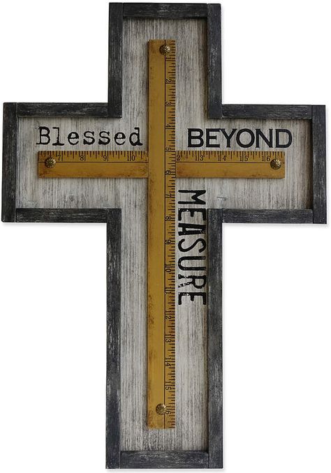 Wood Crosses Diy, Wooden Cross Crafts, Woodworking Lamp, Cross Wall Art, Basic Woodworking, Wooden Crosses, Religious Crafts, Christian Crafts, Cross Crafts