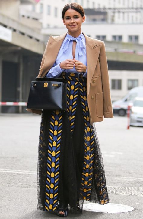 Uk Street Style, Mira Duma, Body Hugging Dress, Miroslava Duma, Curvy Petite Fashion, Style Muse, Jenner Outfits, Russian Fashion, Looks Chic