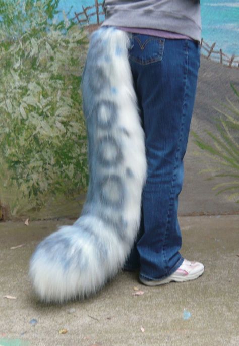 Snow Leopard Fursuit, Snow Leopard Fursona, Leopard Fursona, Snow Leopard Therian, Snow Leopard Tail, Therian Tail, Fluffy Clothes, Tail Aesthetic, Therian Gear