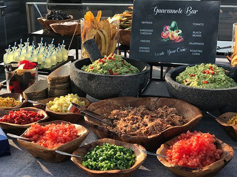 Food Station Ideas, Taco Bar Wedding, Taco Station, Taco Bar Party, Bar Wedding Reception, Wedding Food Stations, Nacho Bar, Food Bars, Reception Food