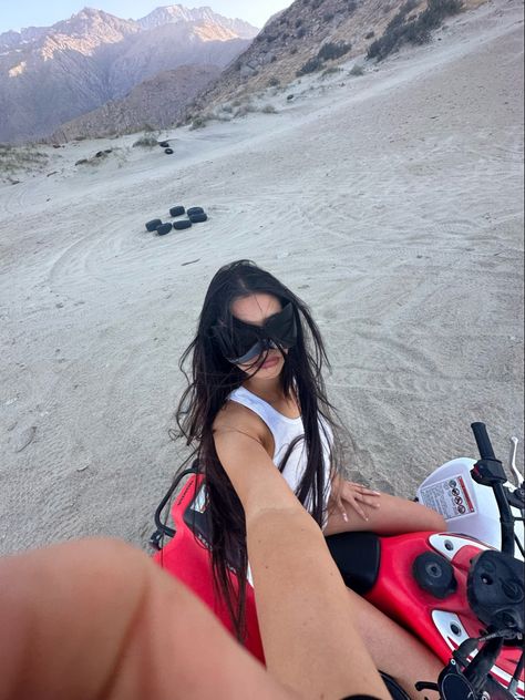 Atv Riding Outfit Costa Rica, Atv Riding Outfit Arizona, Beach Atv Outfit, Atv Beach Aesthetic, Atv Insta Pics, Miami Photo Dump, Atv Outfit Woman, Arizona Picture Ideas Instagram, Quad Pictures Photo Ideas