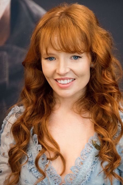 Stef Dawson Finnick Hunger Games, Hunger Games Annie, Annie And Finnick, Stef Dawson, Annie Cresta, Hunger Games Tributes, Sam Claflin, 17 December, Female Protagonist