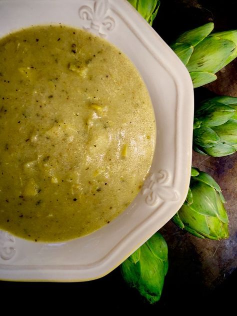 Stuffed Artichoke Soup Bacon Rose, Nola Recipes, Blackened Chicken Recipe, Ghana Food, Artichoke Soup, Bisque Soup, Soups Stews Chilis, Garlic Soup, Oregano Leaves