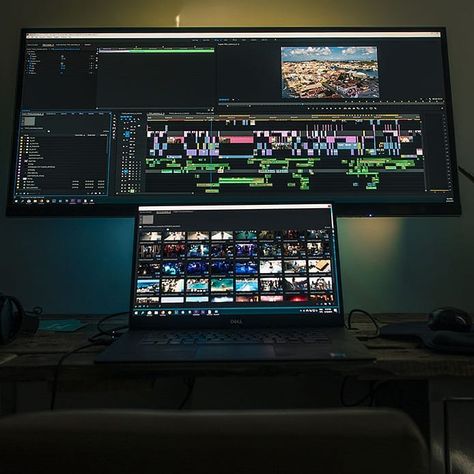 Video Editing Workspace, Video Editing Studio Setup, Film Editor Aesthetic, Editor Setup, Video Editing Room, Video Editing Setup, Video Editor Aesthetic, Video Editing Aesthetic, Editing Setup