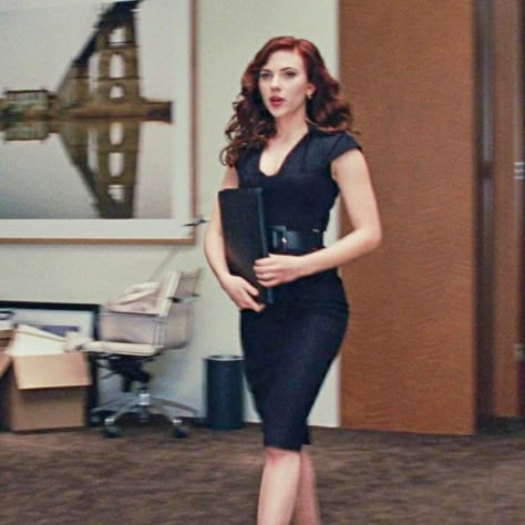 Natasha Romanoff Dress, Black Widow Outfit, Natalie Rushman, Black Widow And Hulk, Black Widow Aesthetic, Наташа Romanoff, Iron Man 2, Natalia Romanova, Black Widow Natasha