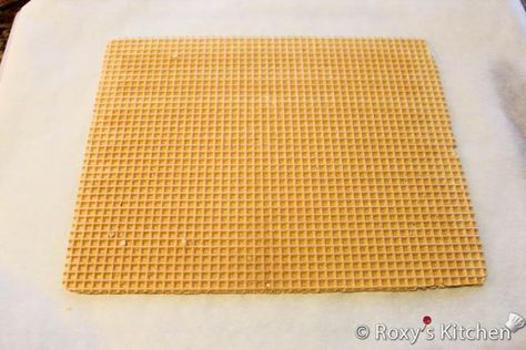 Unbelievably Easy Way How to Make Wafer Sheets in a 5 Step Model Sugar Wafers Recipe, Wafer Sheets Recipe, Wafer Cookie Recipe, Cream Wafers, Walnut Cream, Creaming Method, Baking Process, Caramelized Sugar, Wafer Cookies