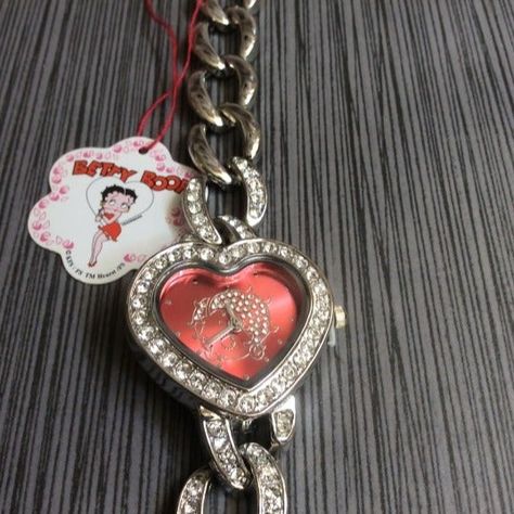 Red Betty Boop, Betty Boop Jewelry, Heart Watch, Colorful Outfits, Loc Jewelry, Y2k Accessories, Classy Jewelry, Funky Jewelry, Silver Chain Bracelet