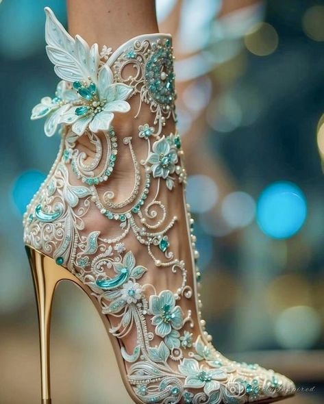 Artsy Shoes, Whimsical Shoes, Fairy Shoes, Fashion Shoes Heels, Cute Shoes Heels, Fantastic Shoes, Fancy Shoes, Gorgeous Shoes, Fabulous Shoes