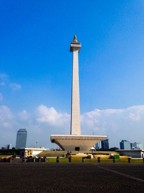 National Monuments, Cn Tower, Jakarta, Monument, Beautiful Places, Tower, Indonesia, Building, Travel