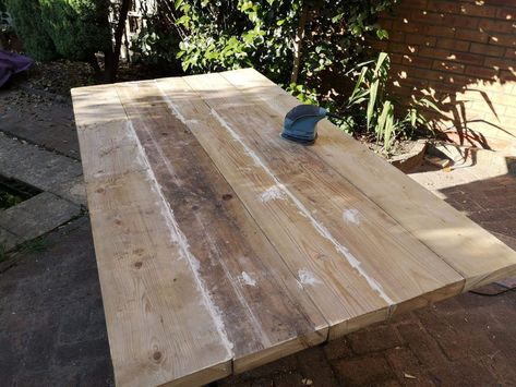 Diy Rustic Wood Table, Rustic Dining Table Diy, Wooden Table Diy Dining, Diy Solid Wood Dining Table, Diy New Table Top, Diy Chunky Dining Table, Diy Wooden Dining Table, How To Make A Dining Table, Diy Wood Table Dining