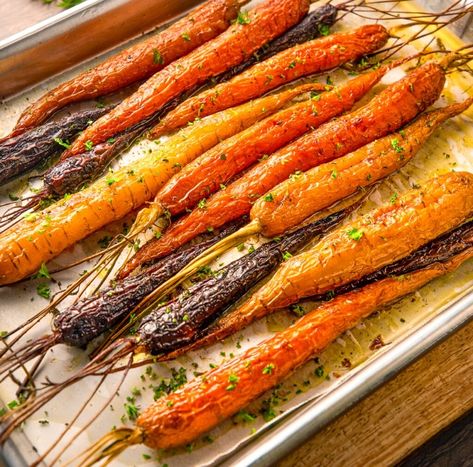 Grill Carrots, Bbq Menu Ideas, Honey Butter Glaze, Carrots With Honey, Christmas Bbq, Bbq Smoker Recipes, Brisket Recipes Smoked, Honey Carrots, Traeger Grill Recipes