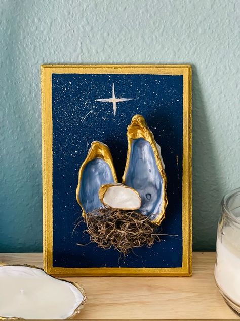 Christmas Gift Nativity Scene Hand Made Painted Oyster - Etsy Button Rooster, Painted Oyster Shells Ideas, Oyster Shell Nativity, Shell Nativity, Oyster Wreath, Oyster Shells Diy, Oyster Art, Oyster Shell Crafts, Seashell Projects