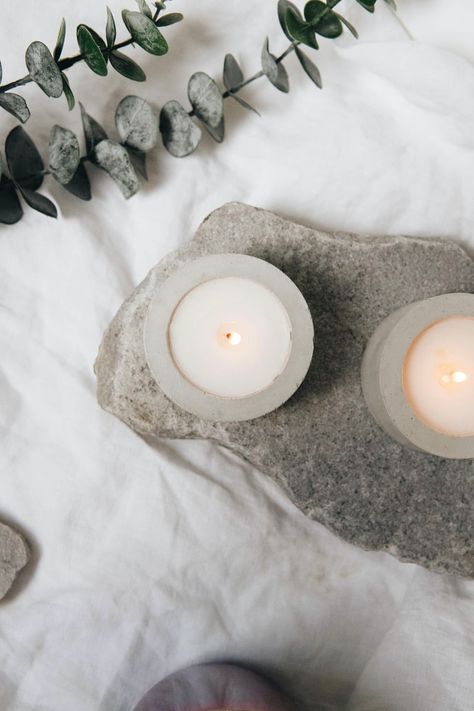 Soy Candle Making Business, Pic Candle, White Candle Sticks, Candle Picture, Candle Images, White Pillar Candles, Minimal Photo, Soy Candle Making, Photo Candles