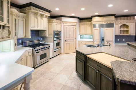 Granite Transformations, How To Clean Granite, Vista House, Granite Island, Masonry Work, Custom Kitchens Design, Stock Cabinets, Design Your Kitchen, Big Kitchen