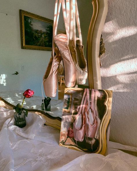 Ballet Shoe Painting, Coquette Still Life, Pointe Shoe Art, Pink Paint Aesthetic, Ruth Aesthetic, Ballet Shoes Painting, Pointe Shoes Aesthetic, Still Life Aesthetic, Pointe Shoes Drawing