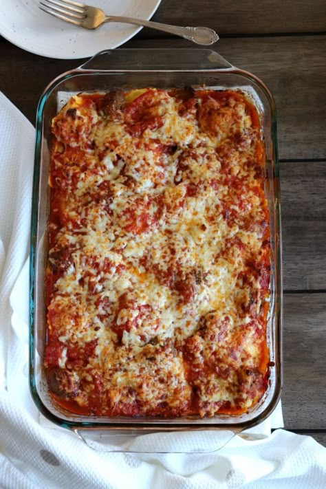 Ravioli Lasagna With Meatballs, Ravioli And Meatball Casserole, Meatball And Ravioli Bake, Ravioli Meatball Bake, Baked Ravioli And Meatballs, Frozen Ravioli And Meatball Bake, Ravioli With Meatballs, Ravioli Meatball Casserole, Meatball Ravioli Casserole