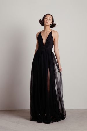 Evening Dresses UK | Long Formal Dresses, Ball Gowns | Tobi UK Here To Slay, Plunge Maxi Dress, Tulle Maxi Dress, Long Sleeve Cocktail Dress, Sheer Skirt, Flowy Maxi Dress, Prom Outfits, Maxi Dress Formal, Black Wedding Dresses