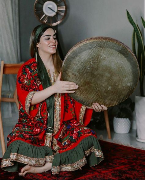 Iran Music, Afghan Music, Bedouin Tent, Persian People, Instagram Story App, Persian Women, Sufi Mystic, Frame Drum, Arabian Women