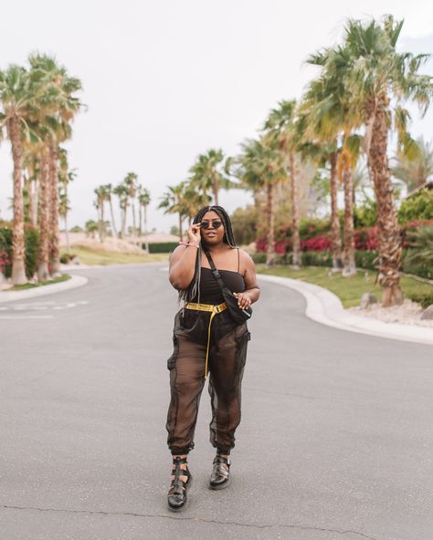 Dreamville Festival Outfits, Electro Festival Outfit, Plus Size Festival Outfit, Rave Outfits Plus Size, Tomorrowland Outfit, Coachella Looks, Rave Fits, Fall Fashion Skirts, Festival Inspo